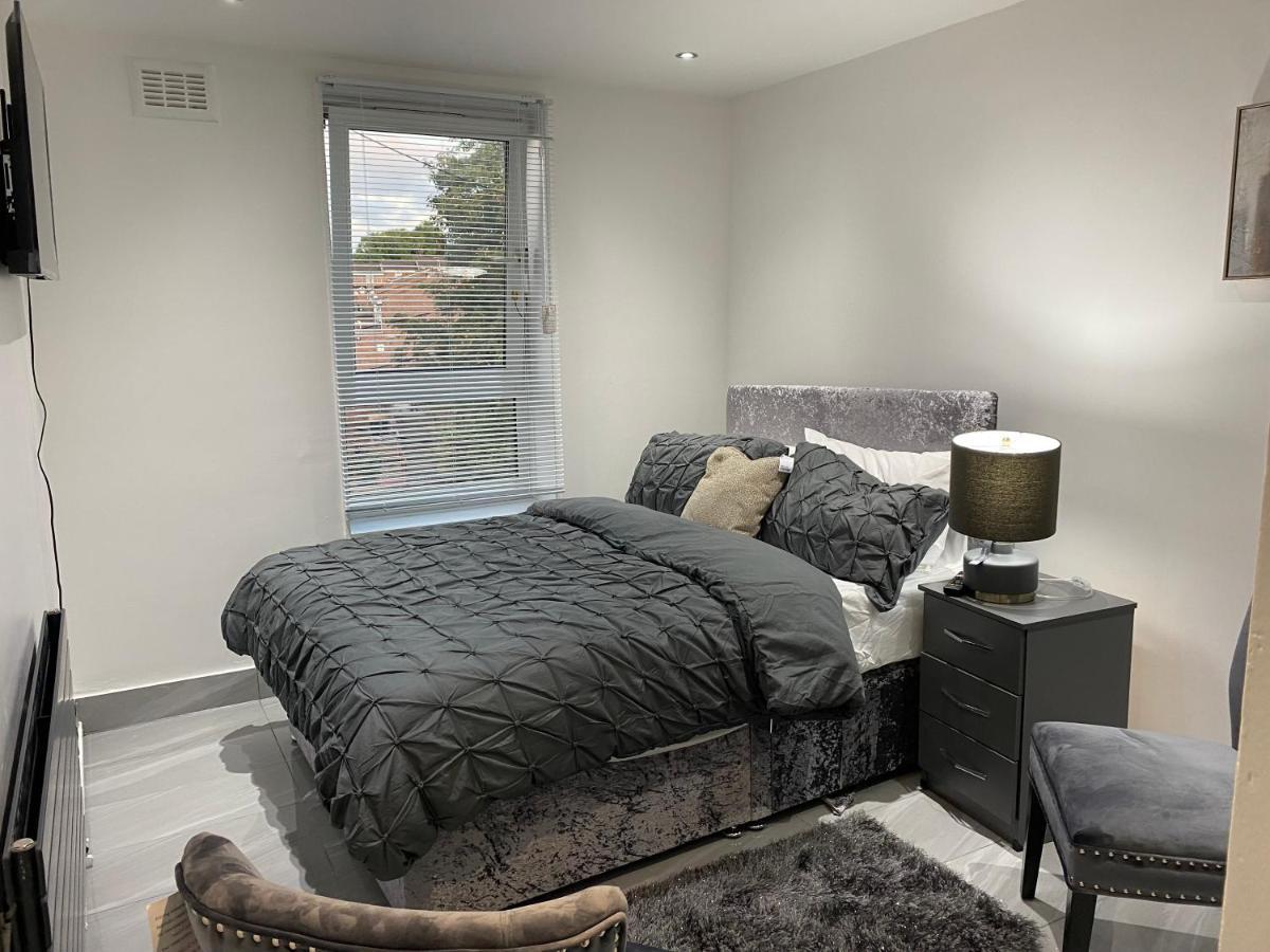 Luxurious 2-Bed Apartment In Woolwich Londen Buitenkant foto