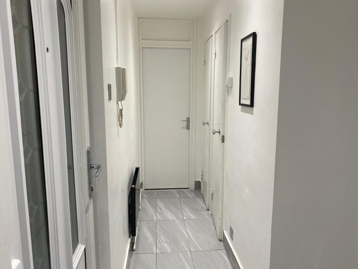 Luxurious 2-Bed Apartment In Woolwich Londen Buitenkant foto