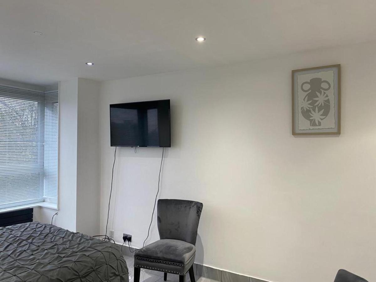 Luxurious 2-Bed Apartment In Woolwich Londen Buitenkant foto
