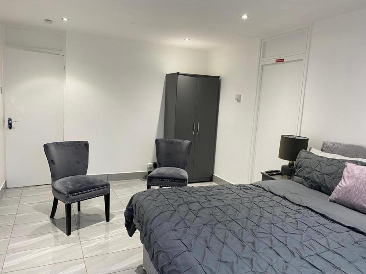 Luxurious 2-Bed Apartment In Woolwich Londen Buitenkant foto
